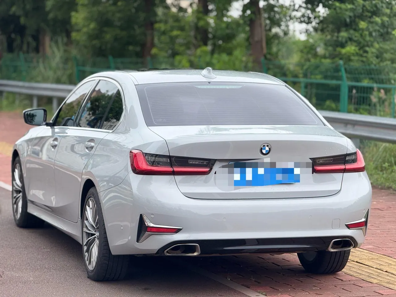 BMW 3 Series 2020 325Li 2.0T First Edition Automatic Gear 7