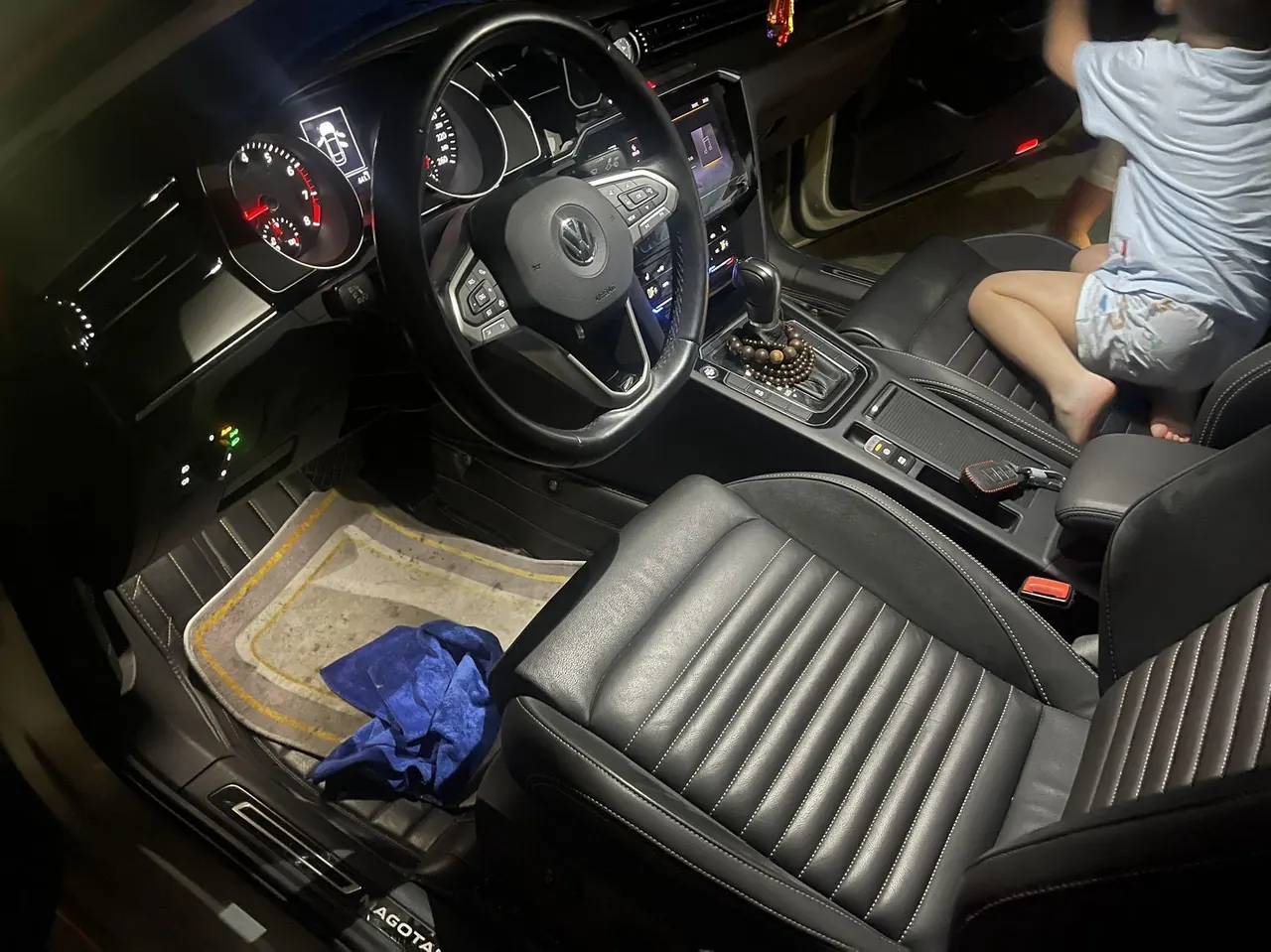 Volkswagen 2020 Magotan 2.0TSI 330TSI Leading Automatic 3