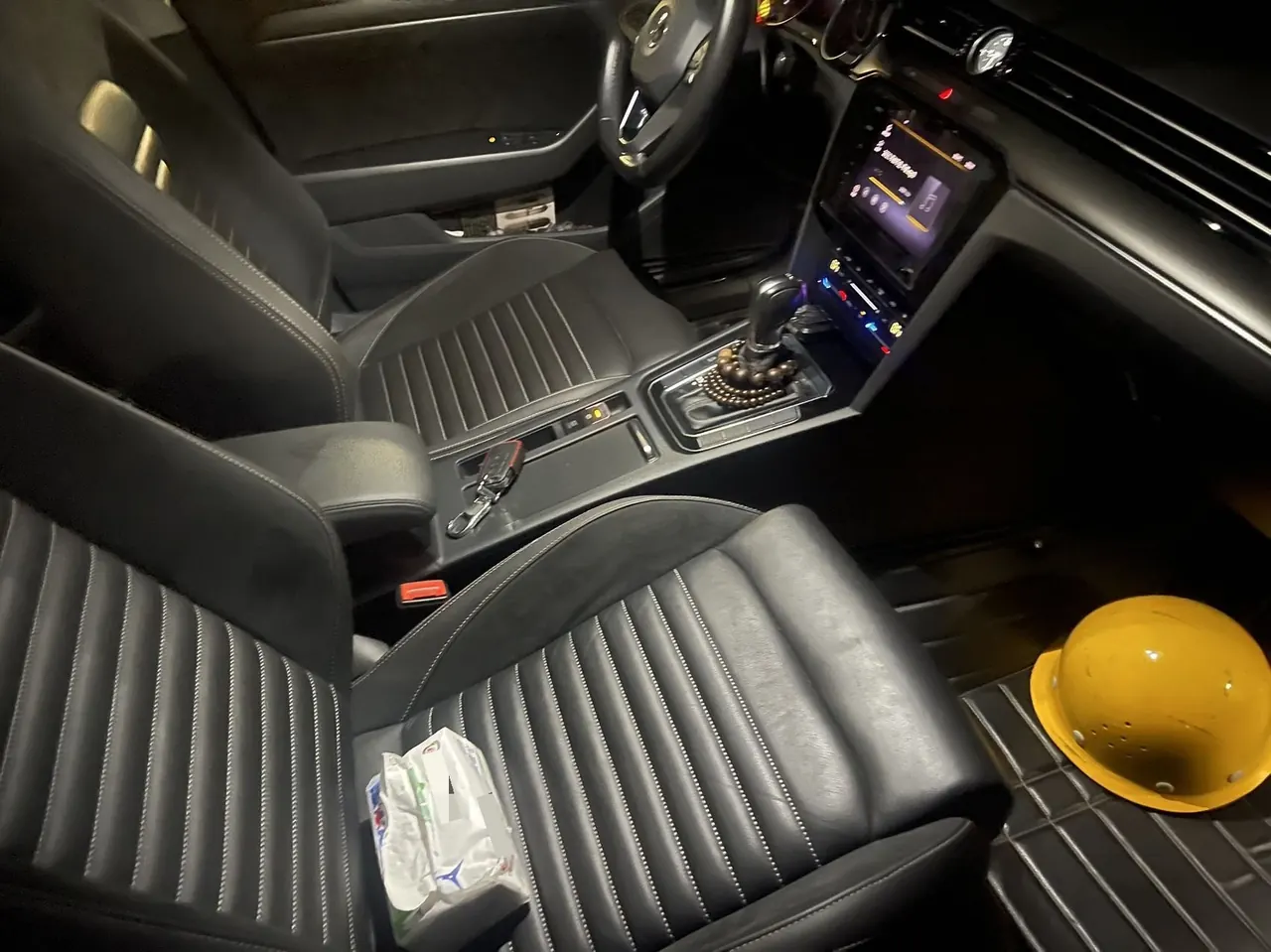 Volkswagen 2020 Magotan 2.0TSI 330TSI Leading Automatic 5