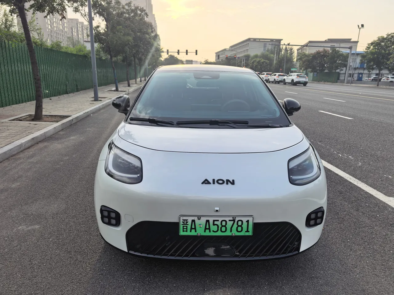 GAC Aion 2025 AION UT 420 Smart Edition Automatic Gear 2