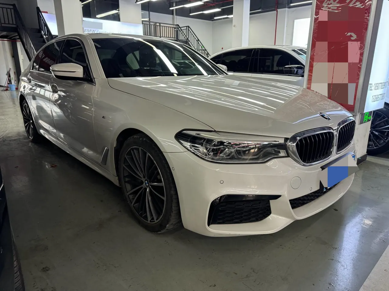 BMW 5 Series 2020 530Li 2.0T Leading M Sports Suit Automatic Gear 3