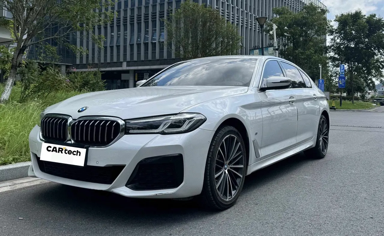 Open image lightbox: BMW 5 Series 2021 530Li 2.0T Leading M Sports Suit Automatic Gear
