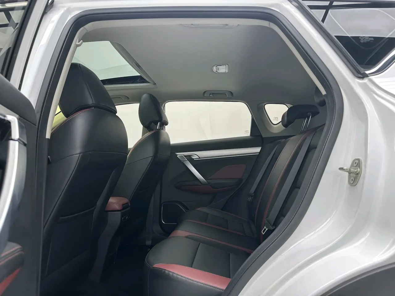 Geely 2021 Plantronics 1.4T Diamond Edition Automatic Gear 6