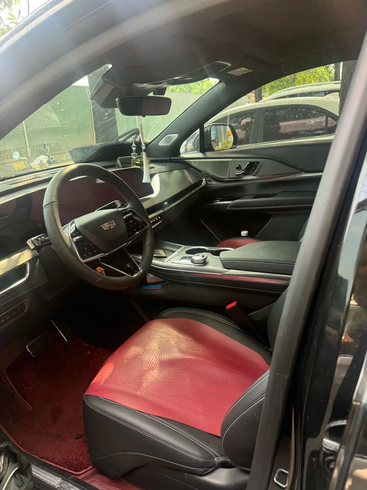 Cadillac 2026 XT5 48V 2.0T honorable automatic gear 3