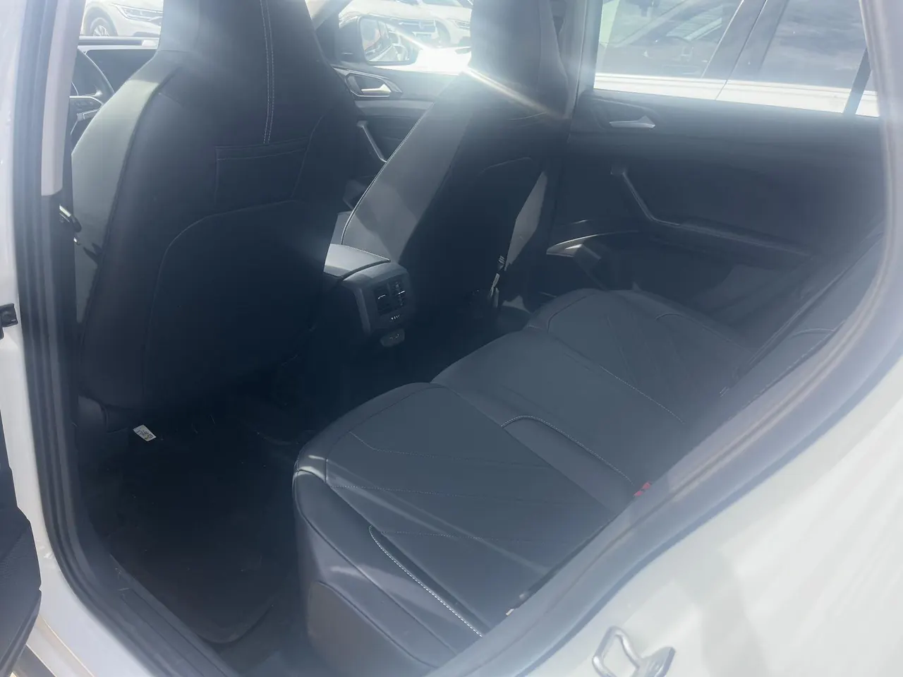 Volkswagen 2026 Tuyue Xinrui 1.5TSI 300TSI Sharp Enjoy Edition Automatic Gear 3