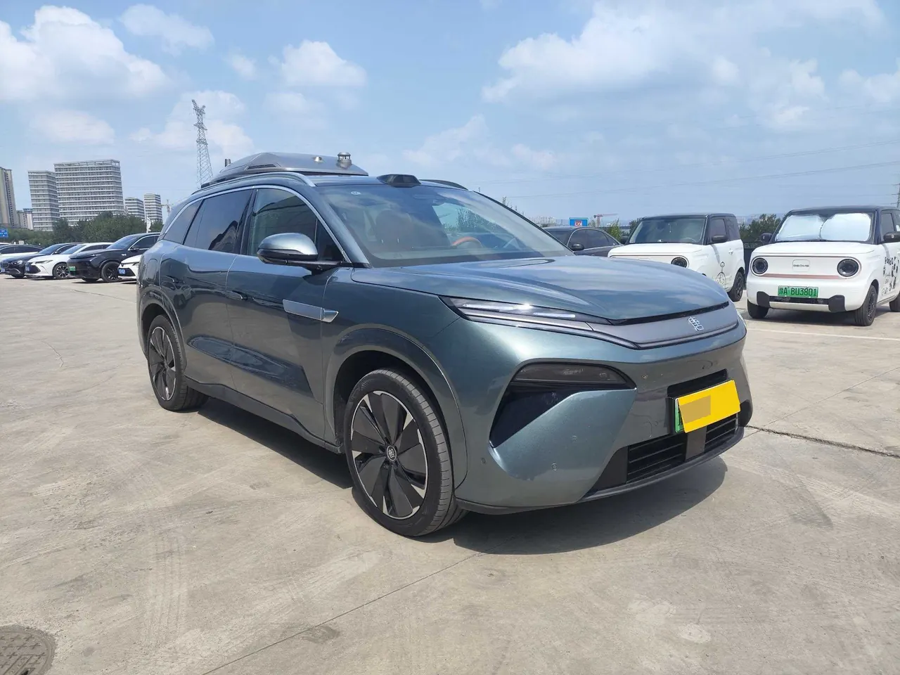 BYD 2025 Tang L DM 1.5T stepless 175KM unmanned aerial vehicle player version automatic gear 3