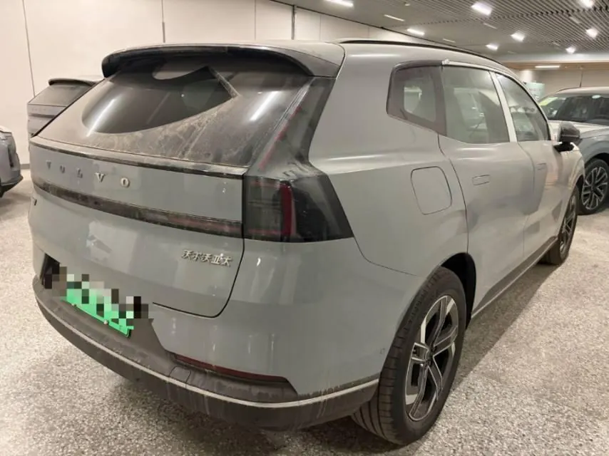 Volvo 2026 XC70 1.5T 4-wheel drive long endurance Core automatic gear 2