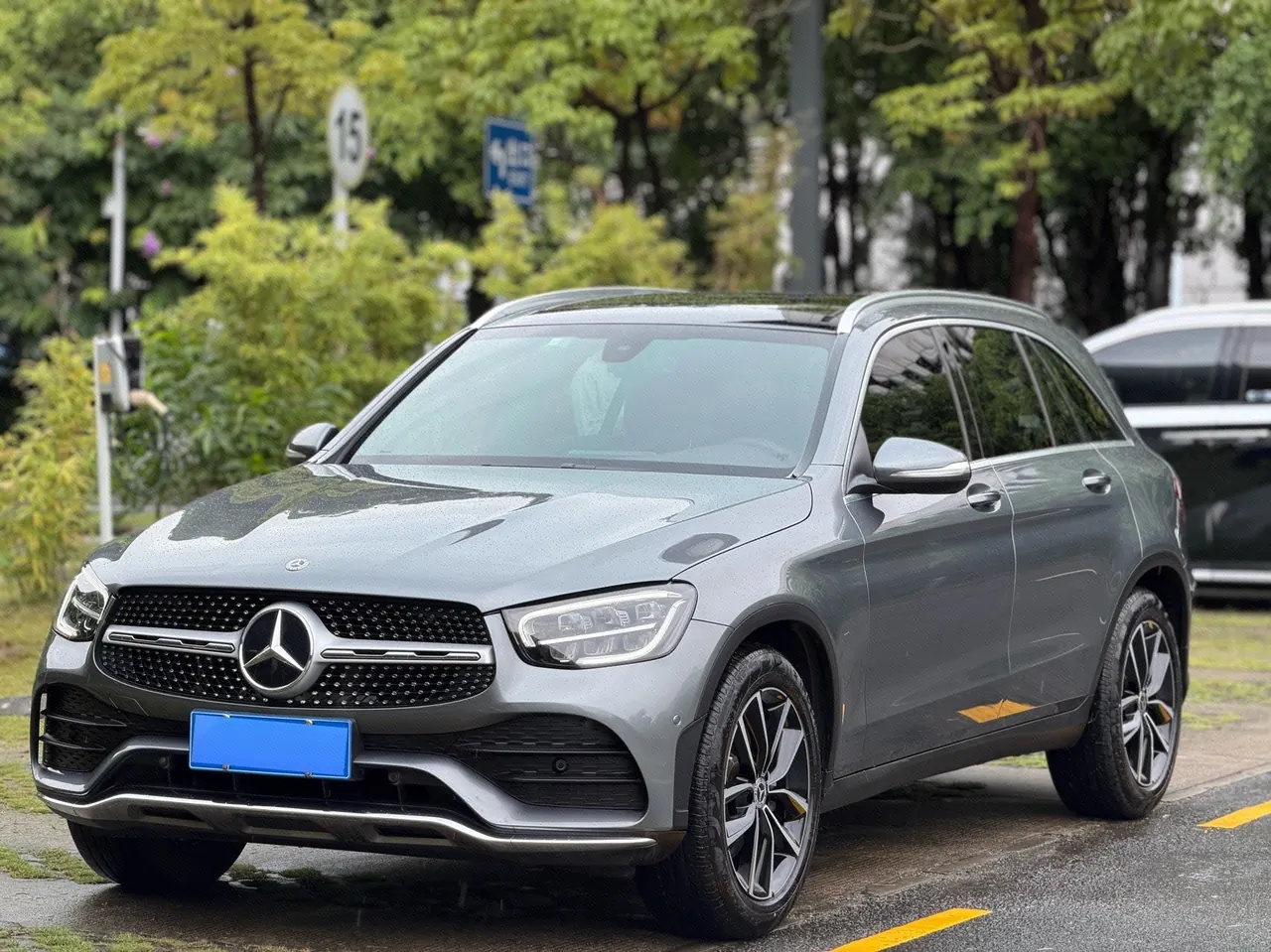 打开图片灯箱:Mercedes Benz 2020 GLC 260 L 4MATIC 2.0T Luxury (Modified) Automatic Gear