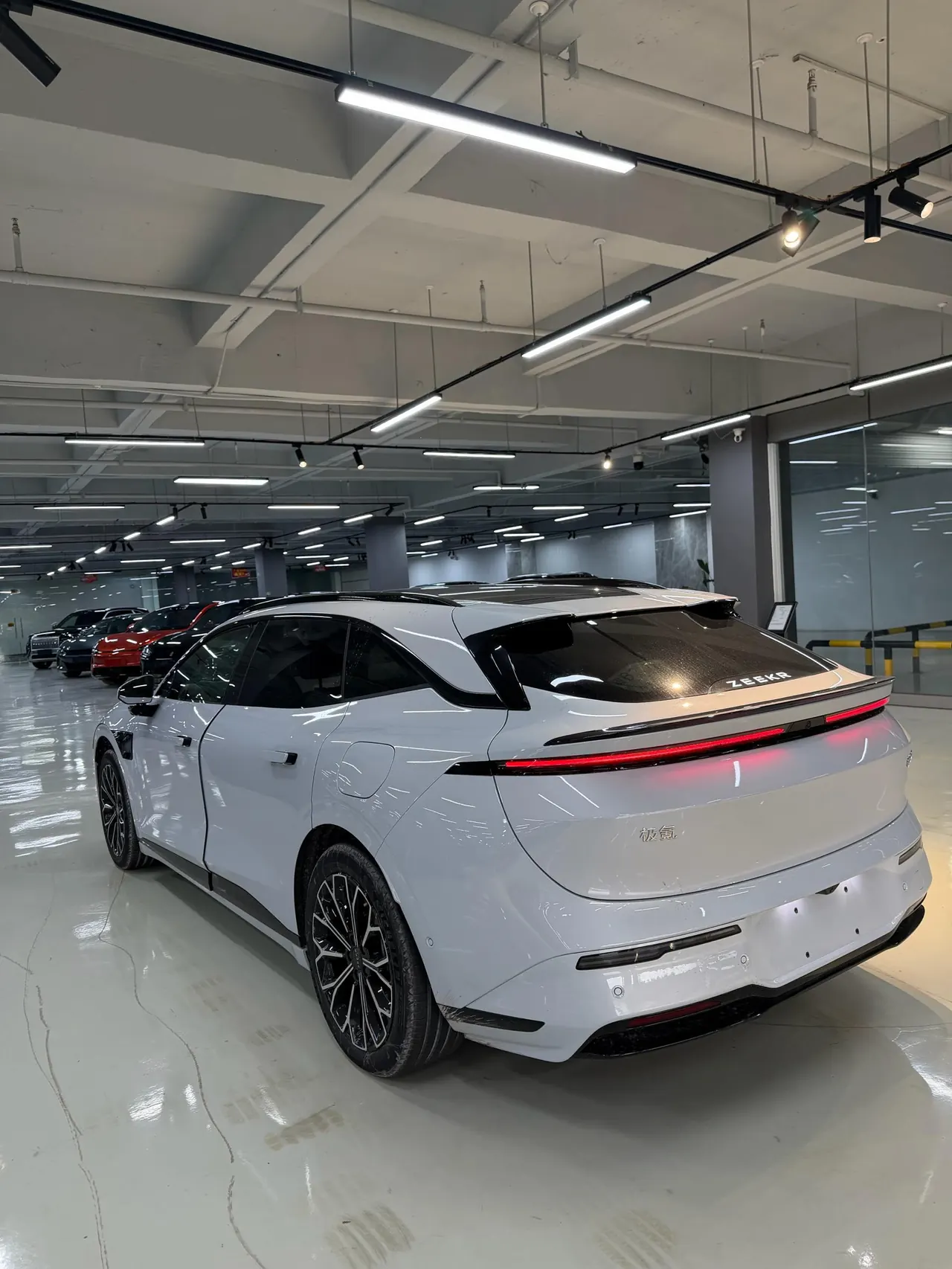Zeekr 2026 Zeekr 007GT Rear Drive Max Edition 75kWh Automatic Gear 10