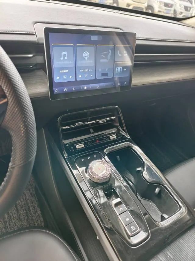 BaoJun 2025 models enjoy 1.5T 140km standard automatic gear 2