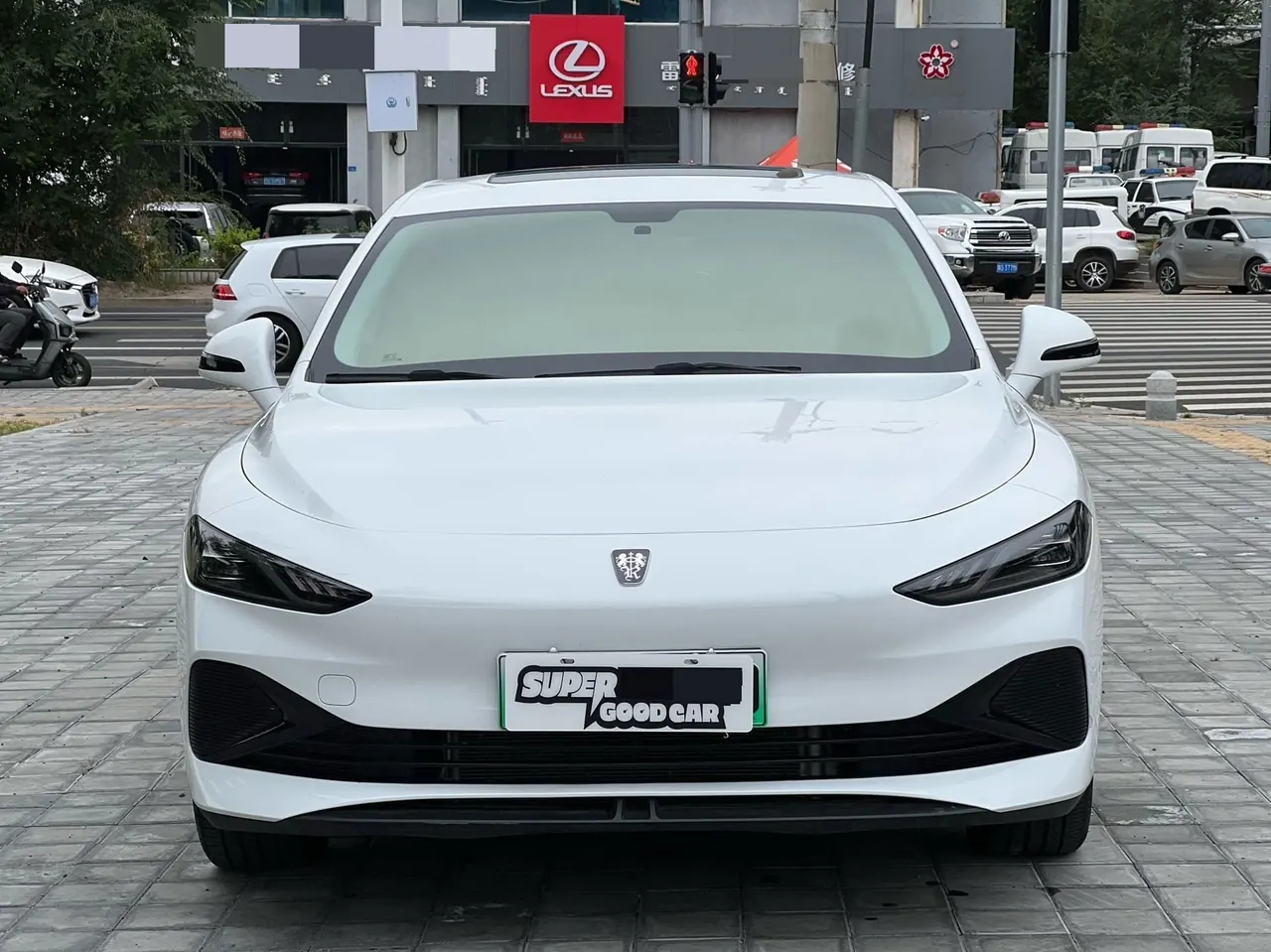 Roewe 2025 D7 DMH 1.5 World Championship Edition Automatic Gear 2