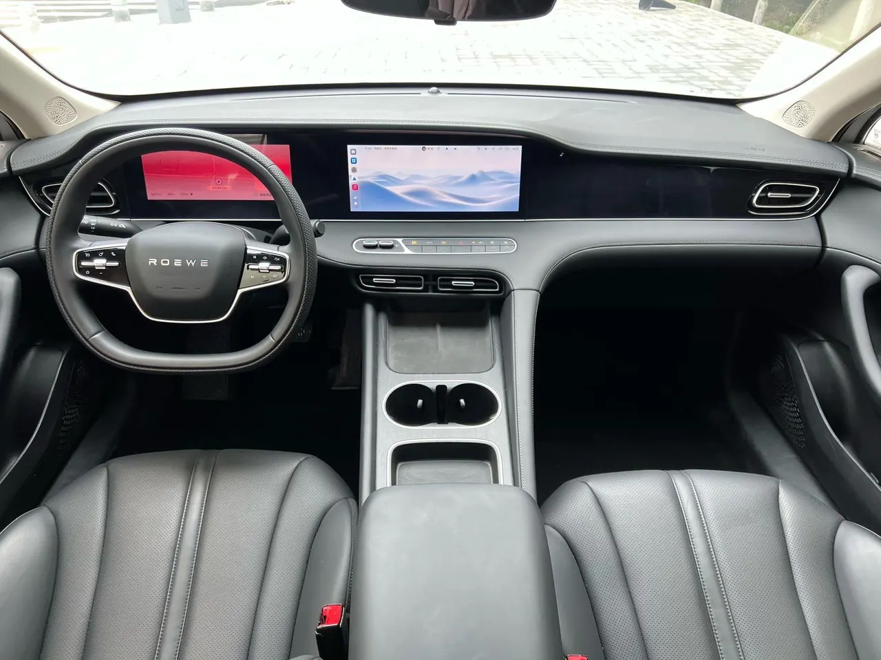 Roewe 2025 D7 DMH 1.5 World Championship Edition Automatic Gear 6