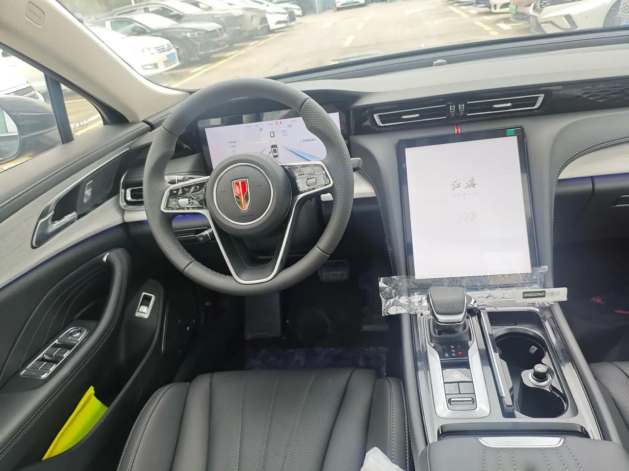 HongQi 2025 H5 2.0T Flag Chang 500000 Commemorative Automatic Gear 3