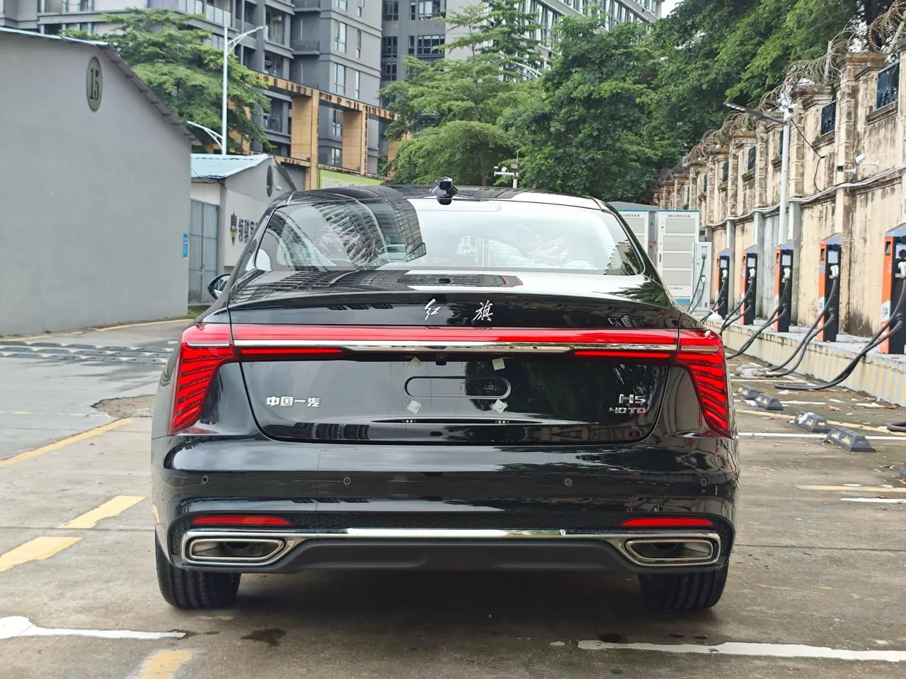 HongQi 2025 H5 2.0T Flag Chang 500000 Commemorative Automatic Gear 5
