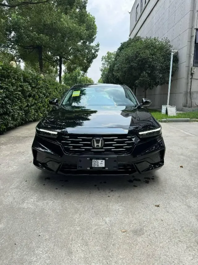 Honda 2025 11th Generation Accord 1.5T Stepless 260TURBO Sports Series Deluxe Automatic Gear 2
