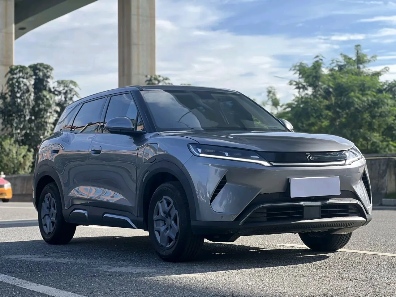 BYD 2025 Yuan UP Smart Driving 401KM Vital Automatic Gear 3