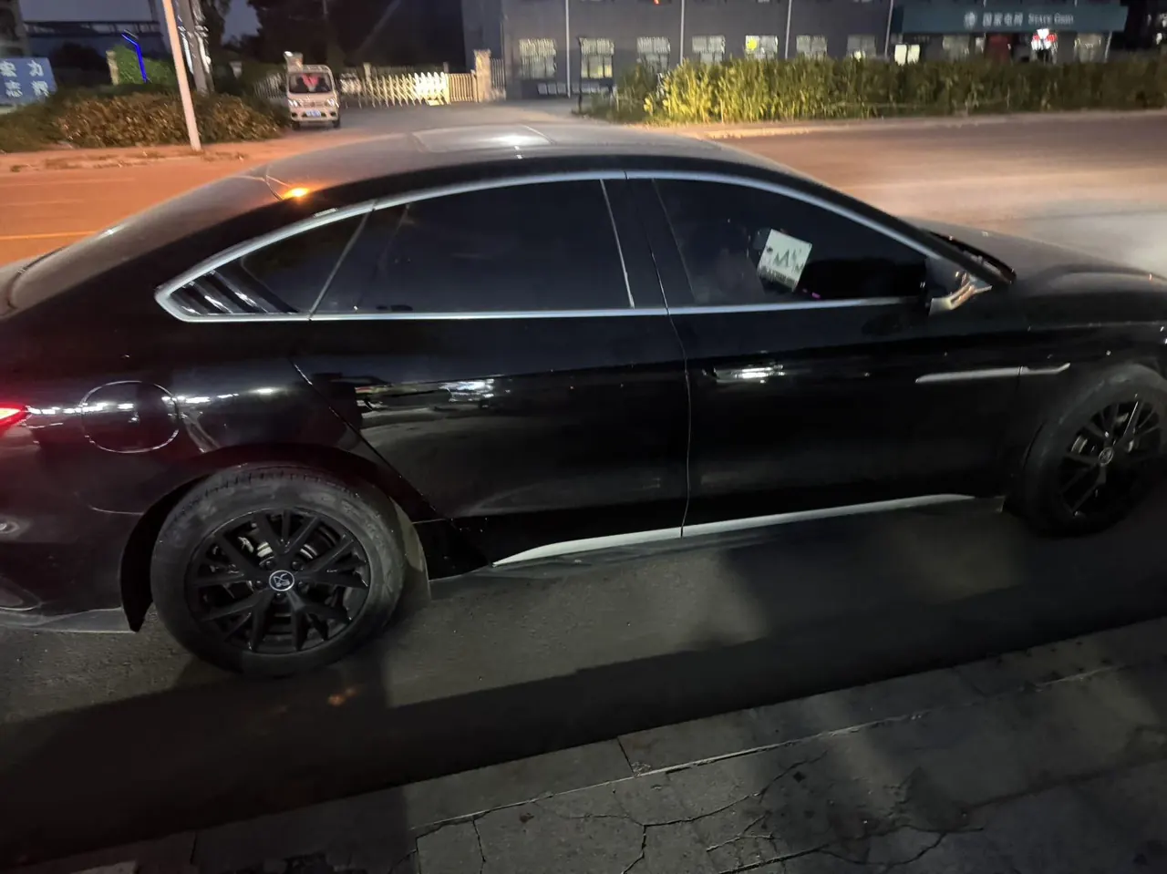 BYD 2024 Han DM-i 1.5T stepless glory version 121KM noble automatic gear 4