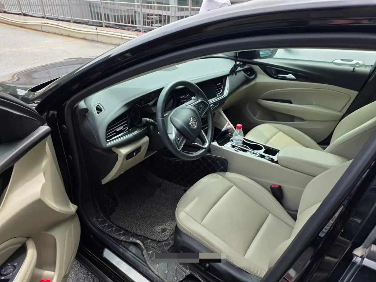 Buick 2020 Regal 1.5T 552T Elite Automatic Gear 2