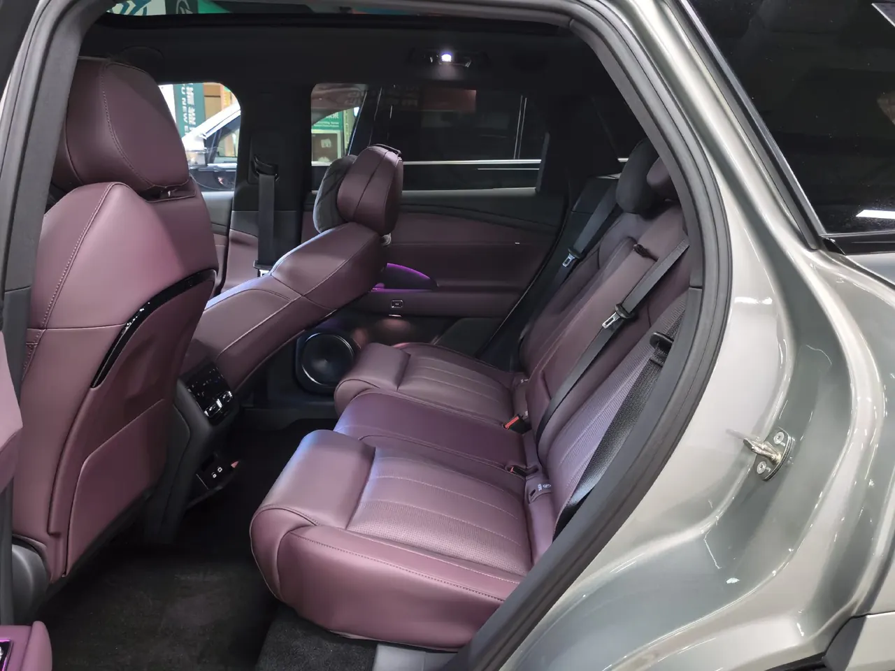 Voyah 2025 FREE four-wheel drive dry Kun version of automatic gear 9