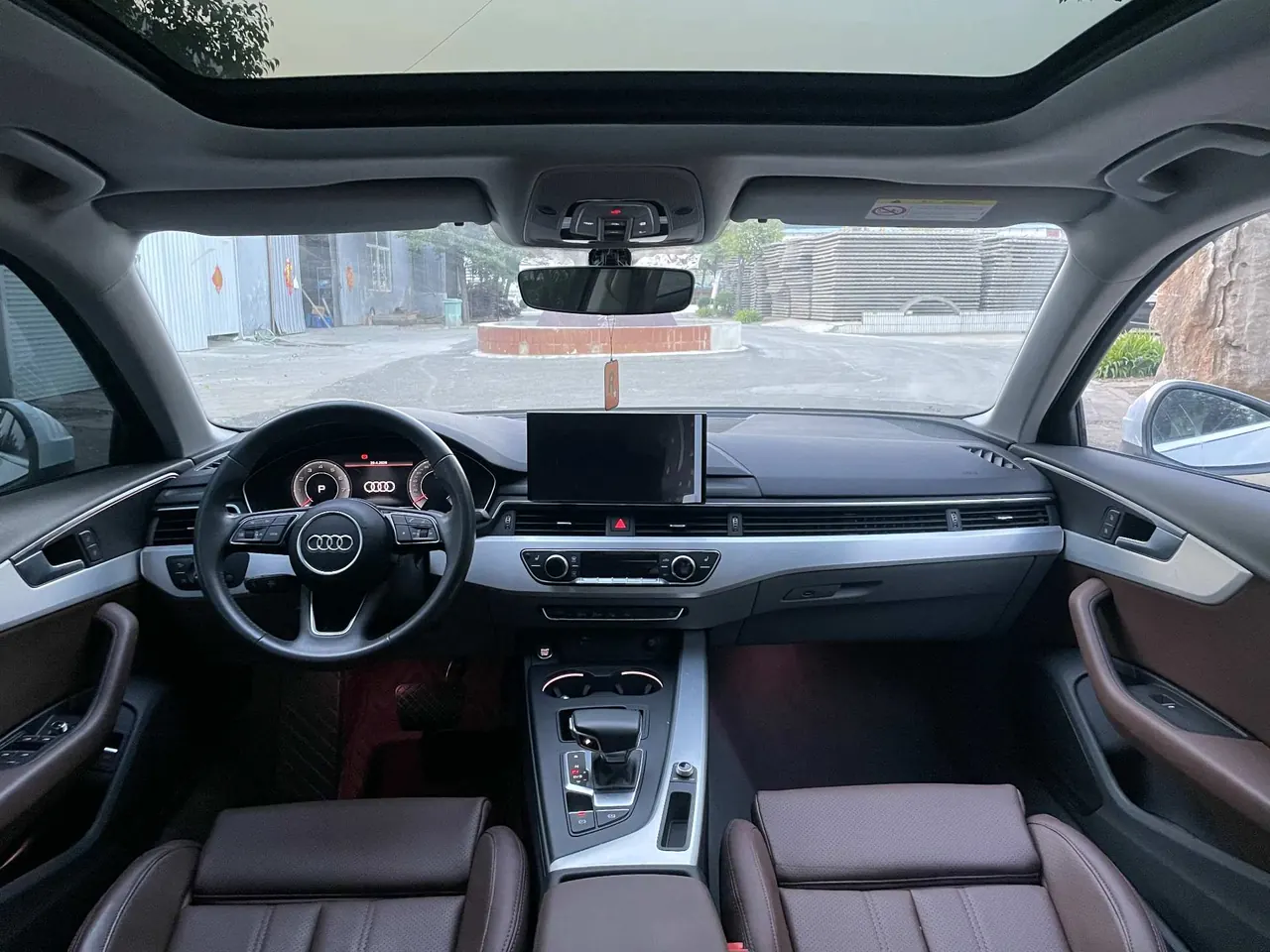 Audi 2020 A4L 2.0TFSI 40TFSI Deluxe Dynamic Automatic 4