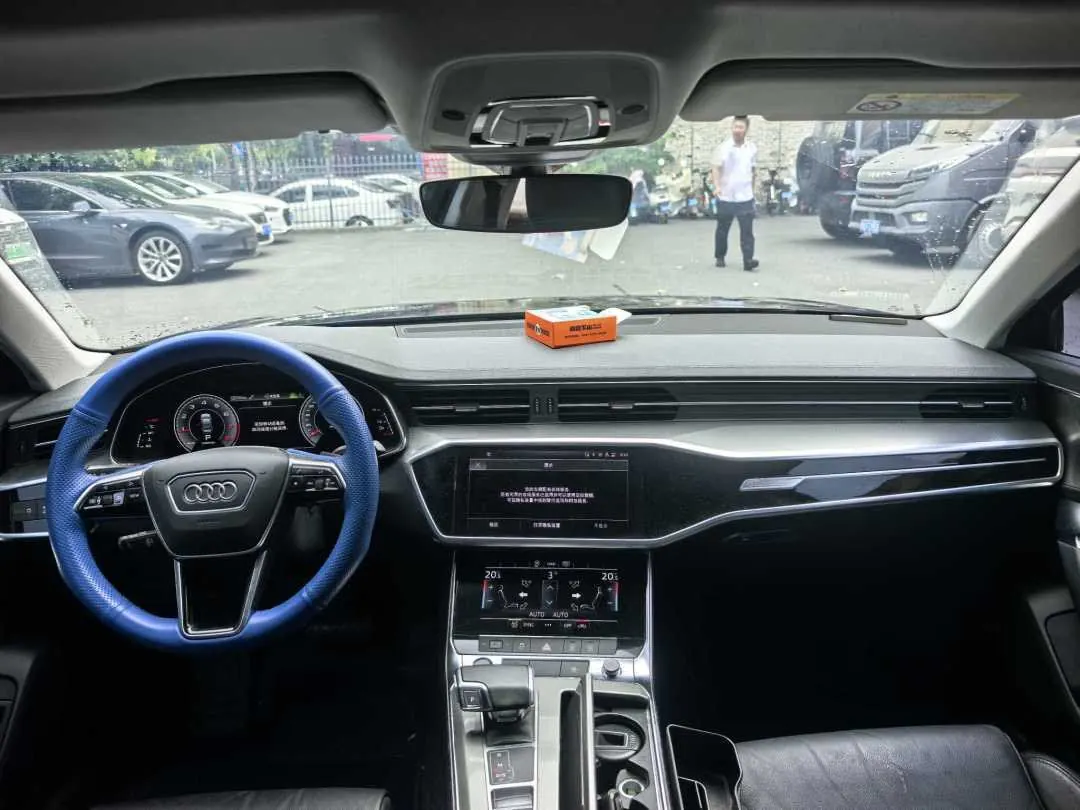 Audi 2020 A6L 2.0TFSI 40TFSI Deluxe Elegant Automatic 3