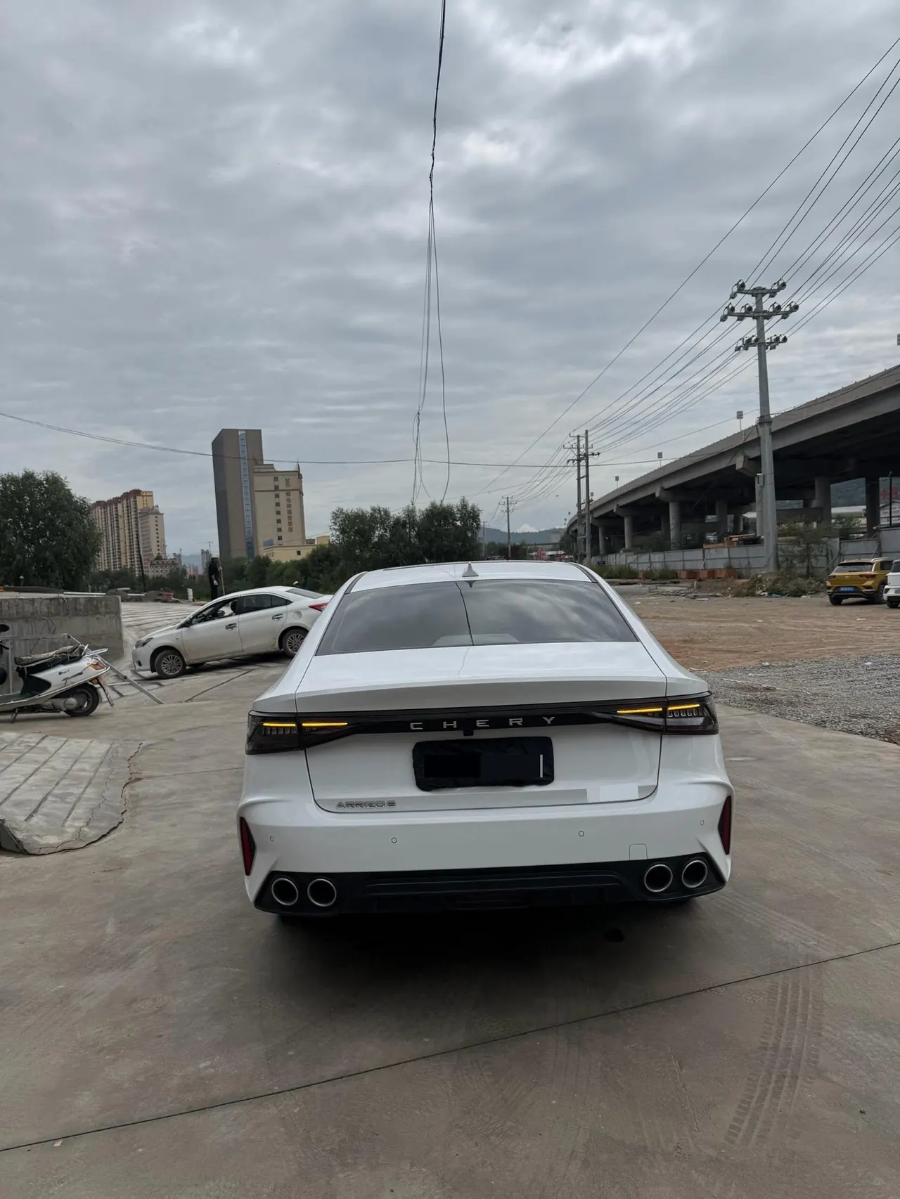 Chery 2025 Erez 8 1.6T Automatic Gear 9