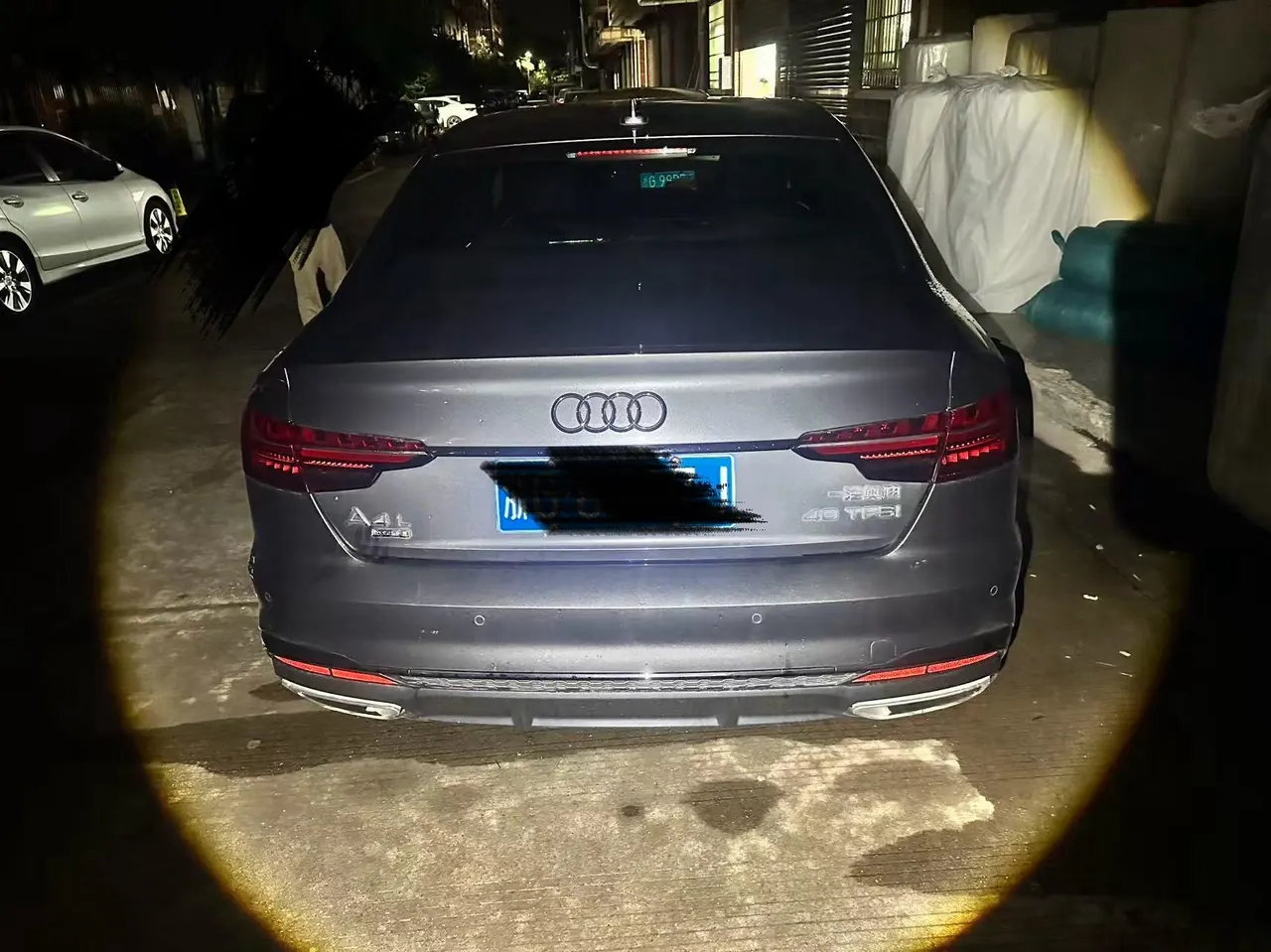 Audi 2024 A4L 2.0TFSI 40TFSI Deluxe Dynamic Automatic 5
