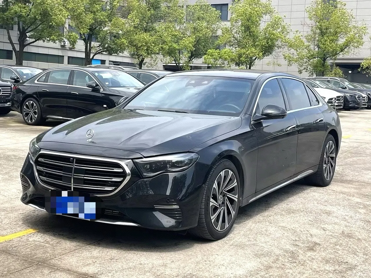 Open image lightbox: Mercedes Benz E Class 2024 E 300 L 48V 2.0T Luxury (Modified) Automatic Gear