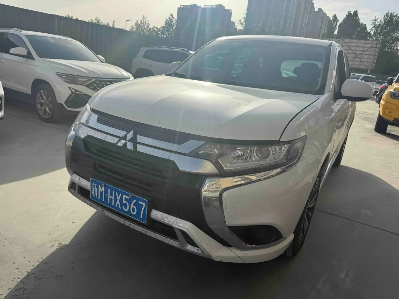Mitsubishi 2021 Outlander 2.0 Stepless Two-Drive Smooth Edition 5-seat (Changed) Automatic Gear - View 1