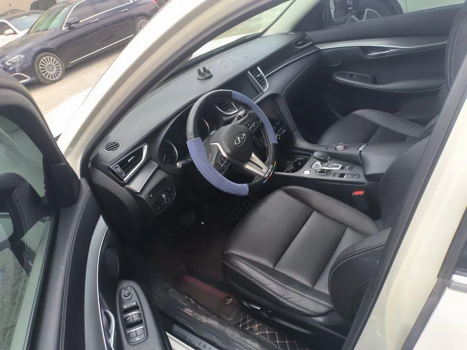 Infiniti 2020 QX50 2.0T Stepless Two-Drive Elite Edition Automatic Gear 2