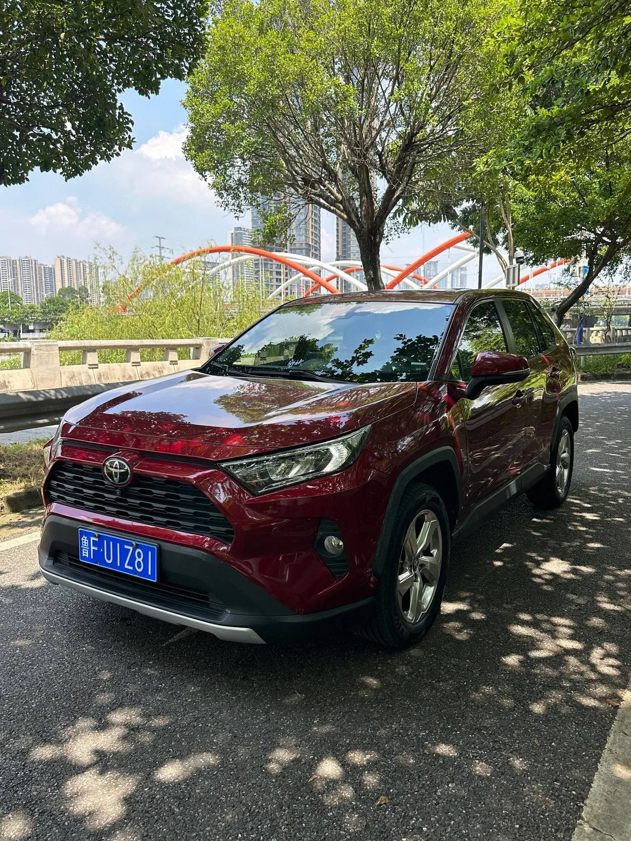 Open image lightbox: Toyota 2020 RAV4 Rongbo 2.0 Stepless Two-Drive Fashion Edition Automatic Gear