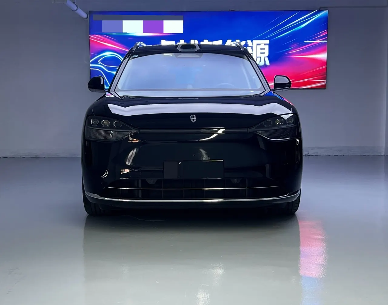 AITO 2025 AITO M9 extended range Ultra version 52kWh6 seat version automatic gear 2