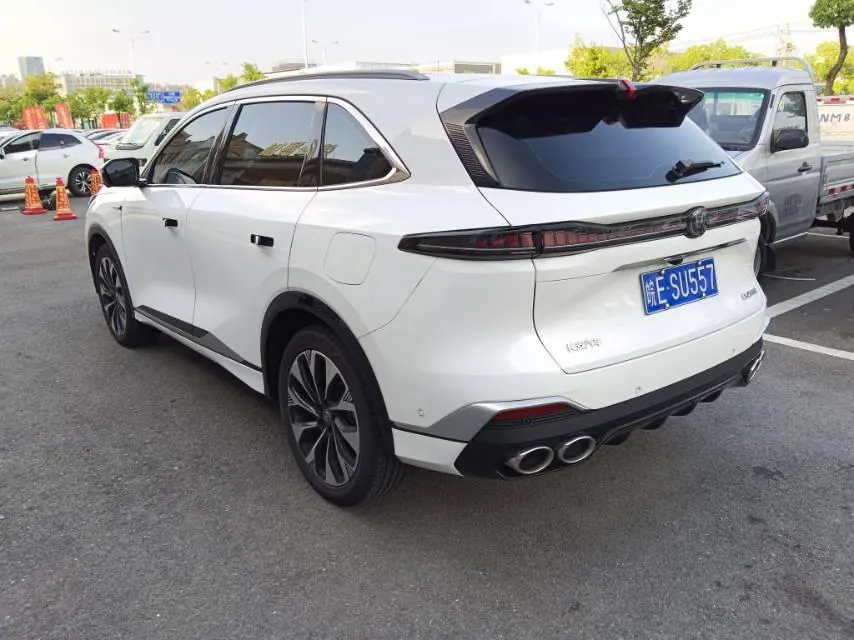ChangAn 2025 CS75 PLUS 2.0T UItra New Blue Whale Cloud Automatic Gear 4