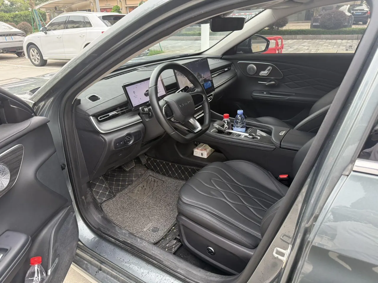 Chery 2025 Erez 8 Pro 1.6TGDI 290TGDI Comfortable Automatic Gear 4