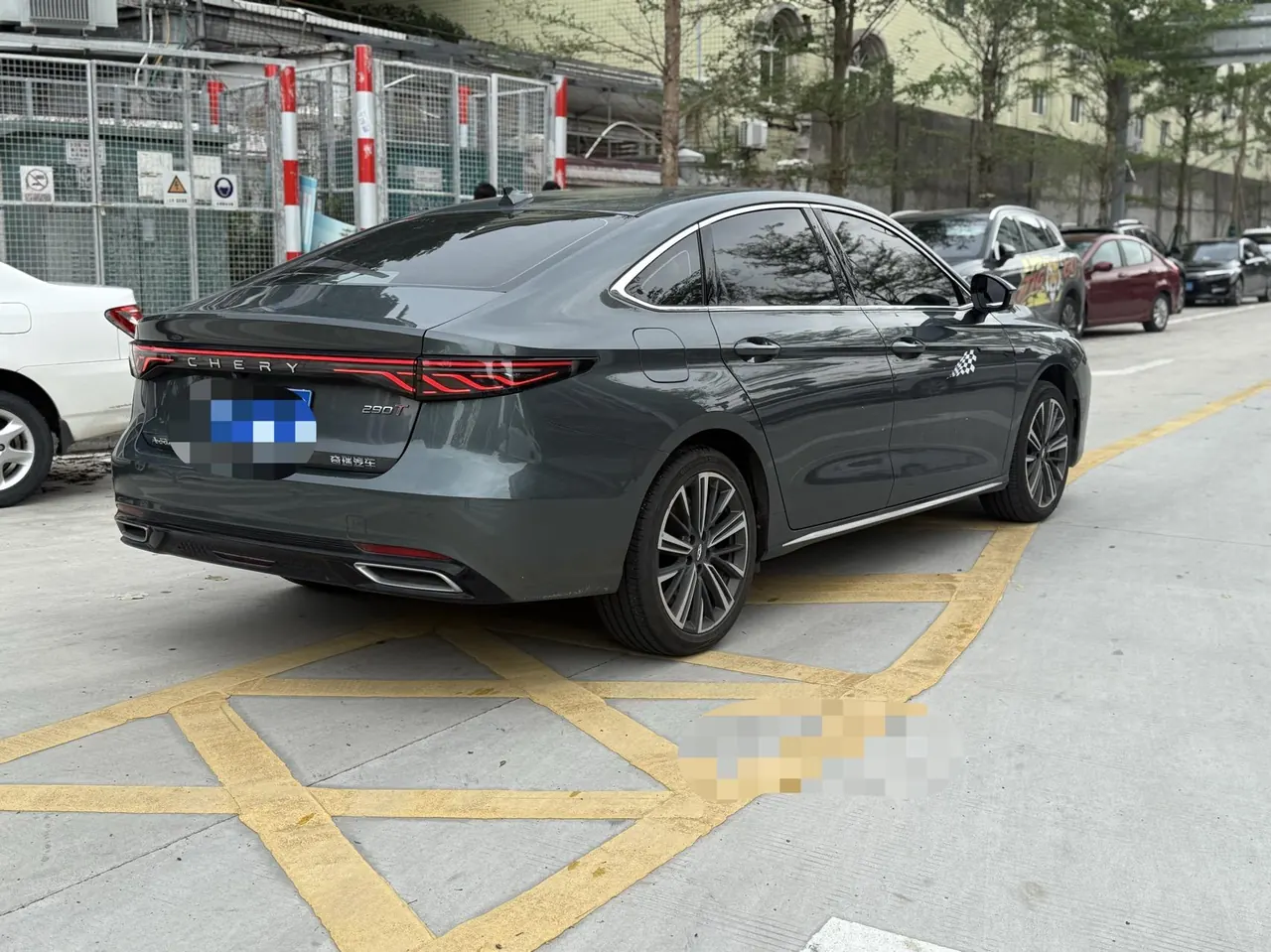 Chery 2025 Erez 8 Pro 1.6TGDI 290TGDI Comfortable Automatic Gear 7