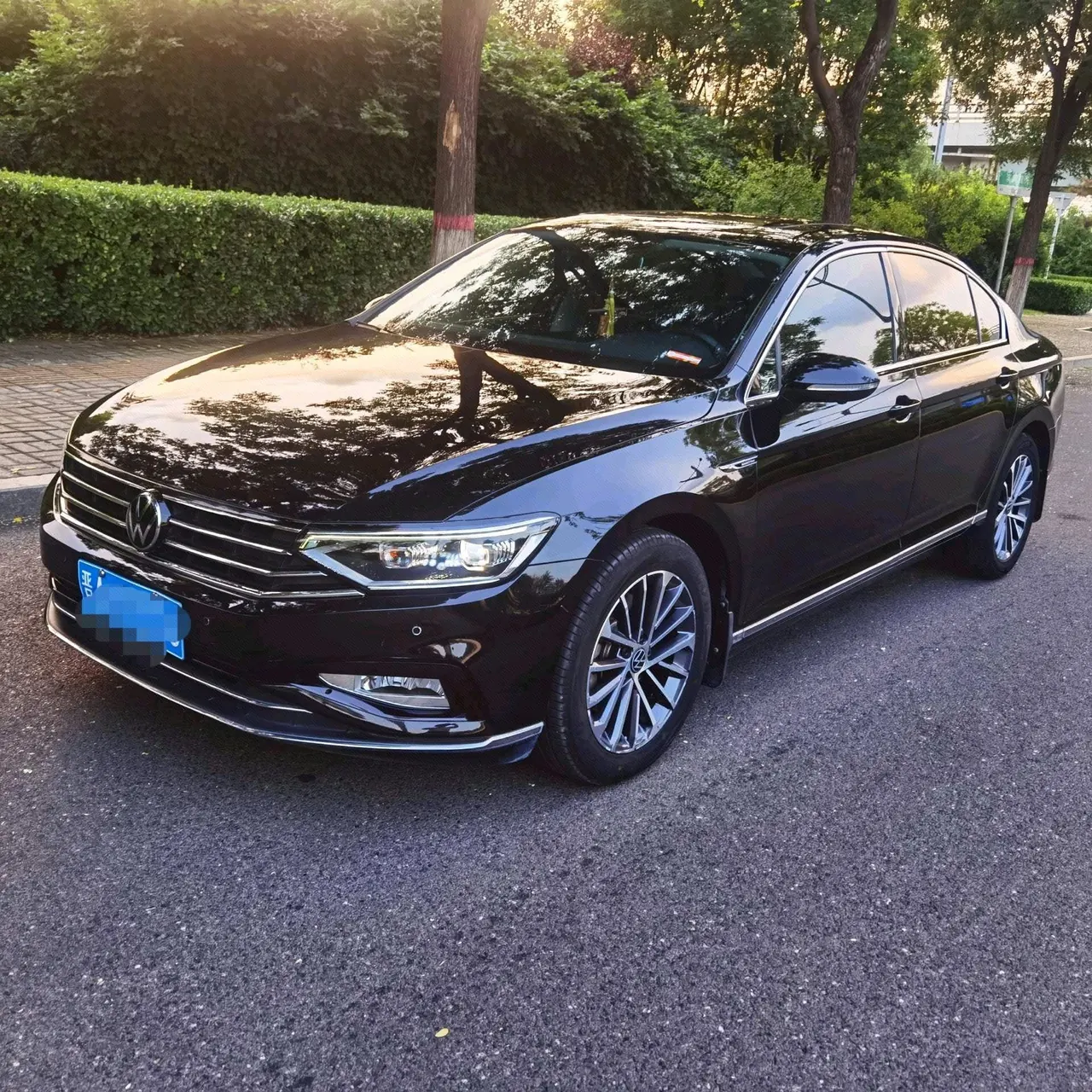 Open image lightbox: Volkswagen 2020 Magotan 2.0TSI 330TSI luxury automatic transmission