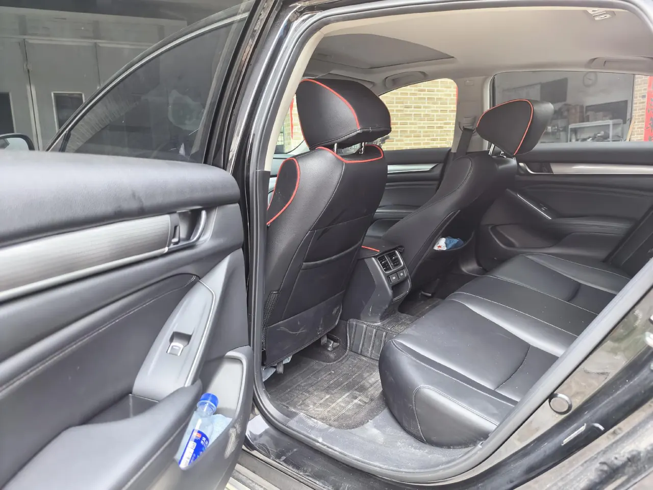 Honda 2022 10th Generation Accord 1.5T Stepless 260TURBO Deluxe Automatic Gear 3