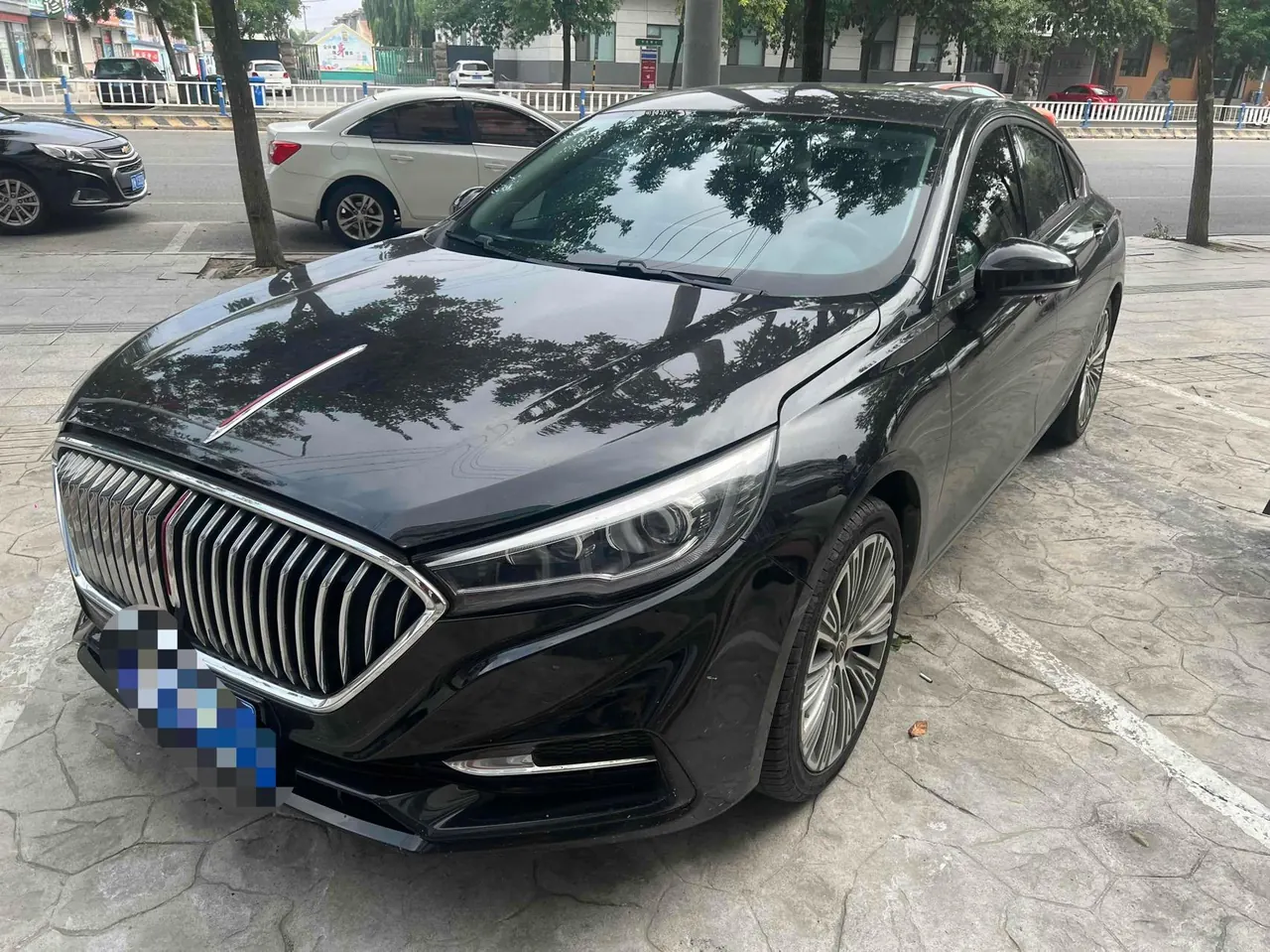 Open image lightbox: HongQi 2022 H5 1.5TD Flag Rhyme Edition (Revised) Automatic Gear