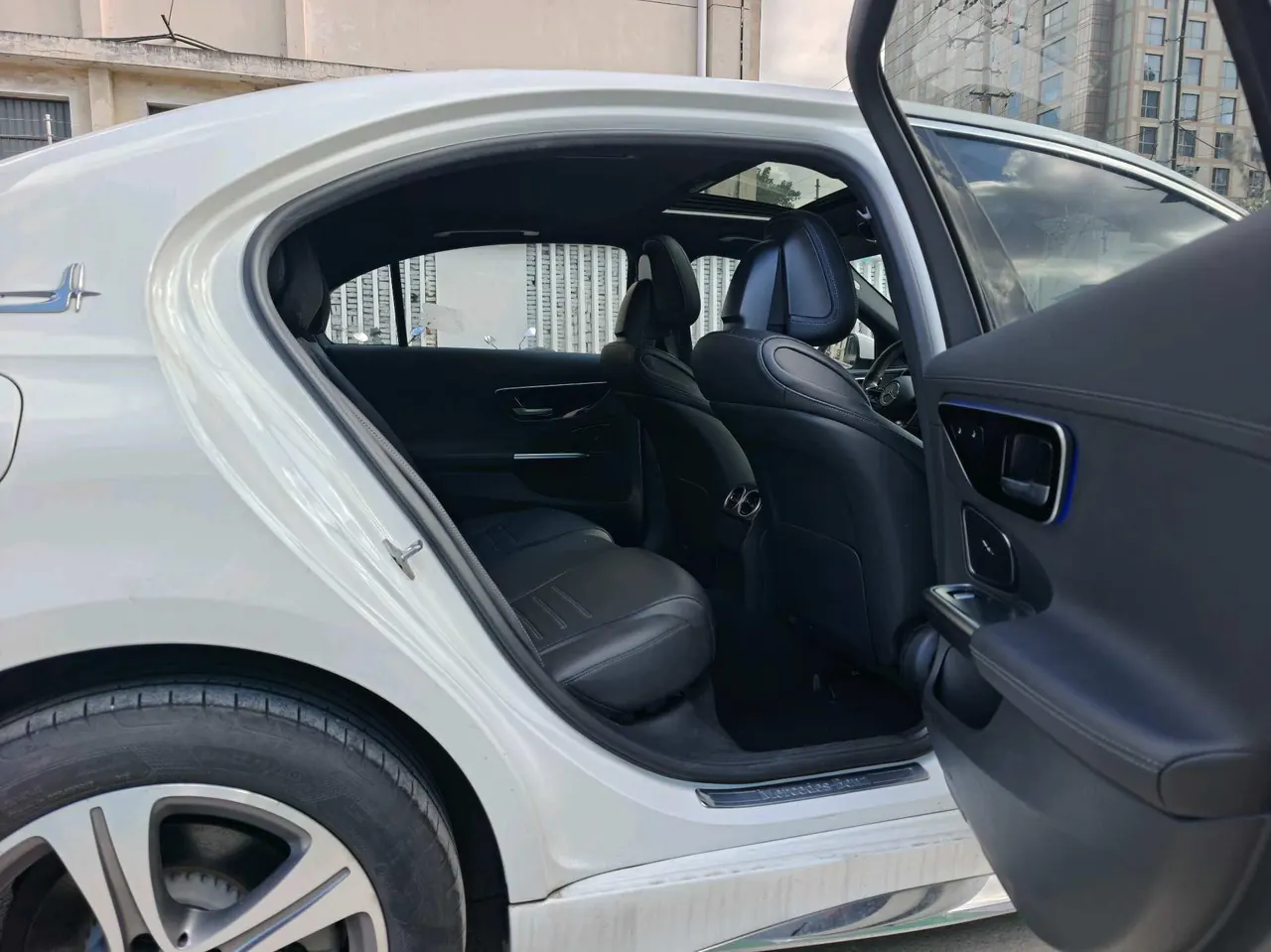 Mercedes Benz Class C 2022 C 200 L 48V 1.5T Sports Edition (Modified) Automatic Gear 5