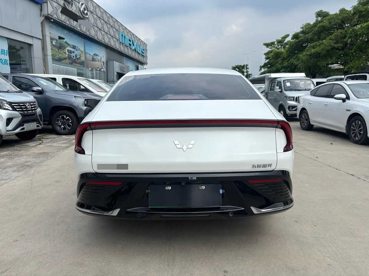 WuLing 2023 Starlight 1.5 150 Advanced Edition Automatic Gear 5