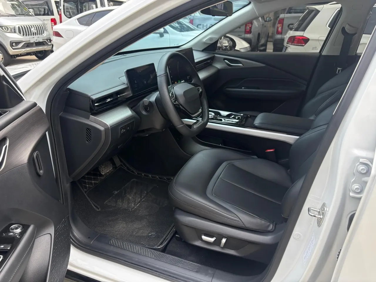WuLing 2023 Starlight 1.5 150 Advanced Edition Automatic Gear 8