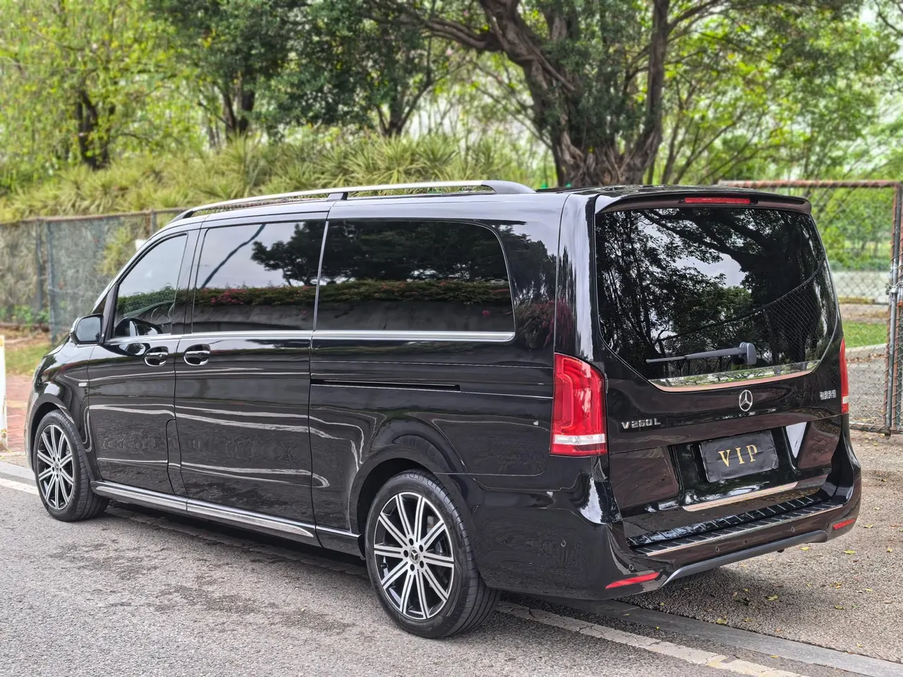 Mercedes Benz V 2022V 260 L 2.0T Deluxe Edition Automatic Gear 4
