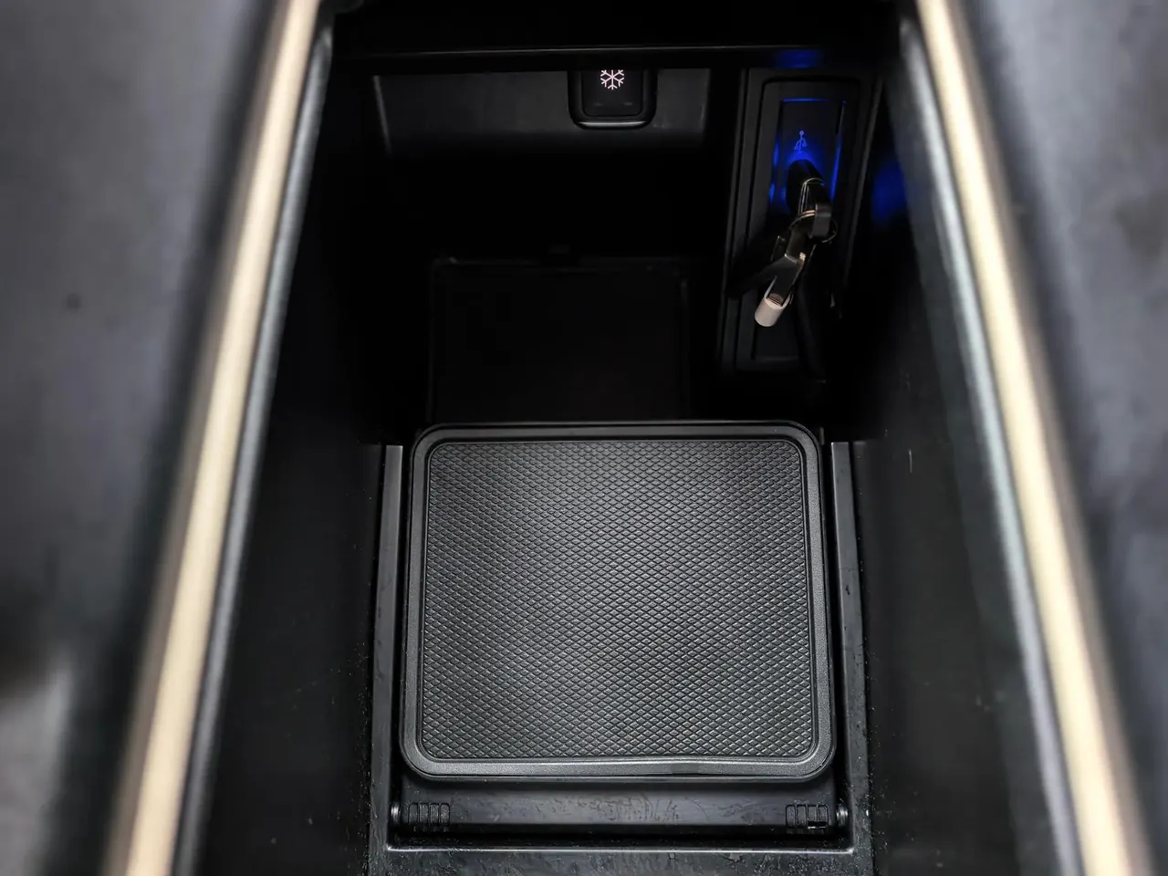 Mercedes Benz V 2022V 260 L 2.0T Deluxe Edition Automatic Gear 9