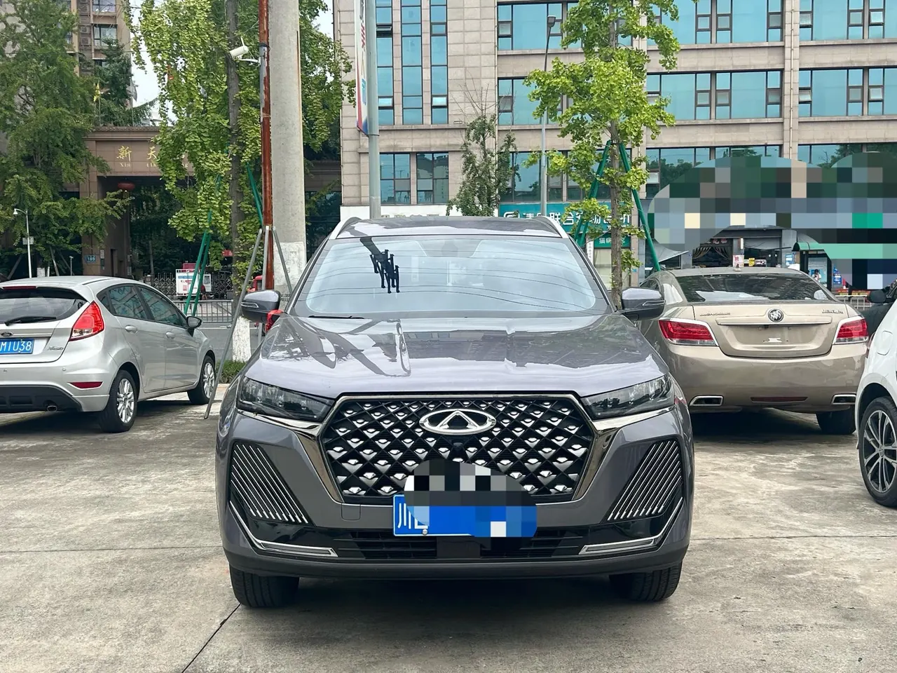 Chery 2025 Ruihu 7 1.5T Stepless Excellence Deluxe Automatic Gear 2