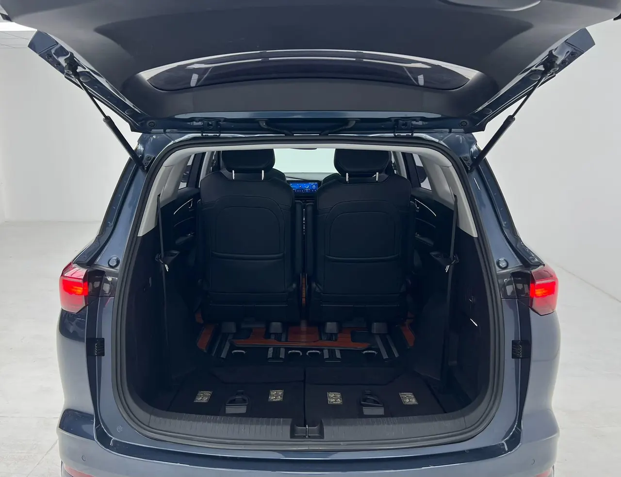 WuLing 2022 Capgemini 1.5T Stepless Flagship Automatic Gear 17