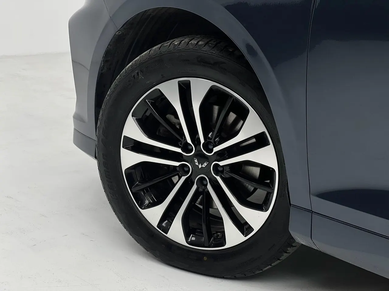 WuLing 2022 Capgemini 1.5T Stepless Flagship Automatic Gear 8