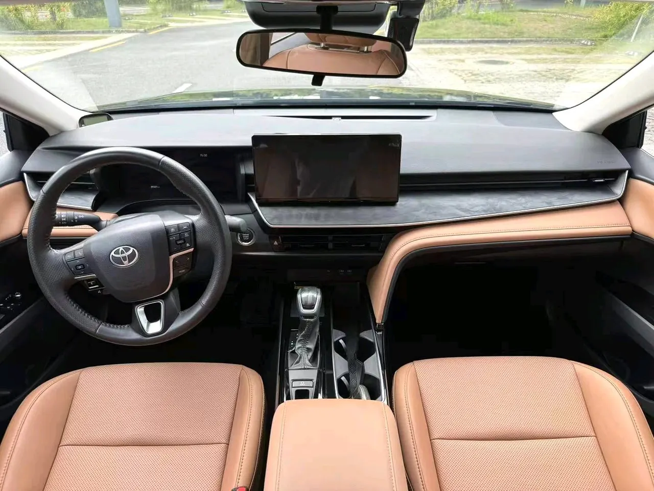 Toyota 2024 Camry 2.0GVP Stepless Deluxe Edition Automatic Transmission 10