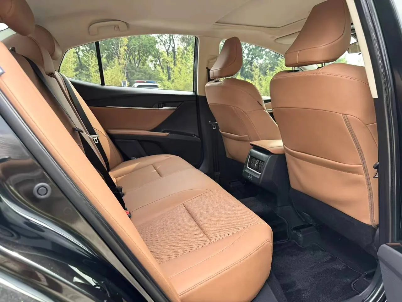 Toyota 2024 Camry 2.0GVP Stepless Deluxe Edition Automatic Transmission 6