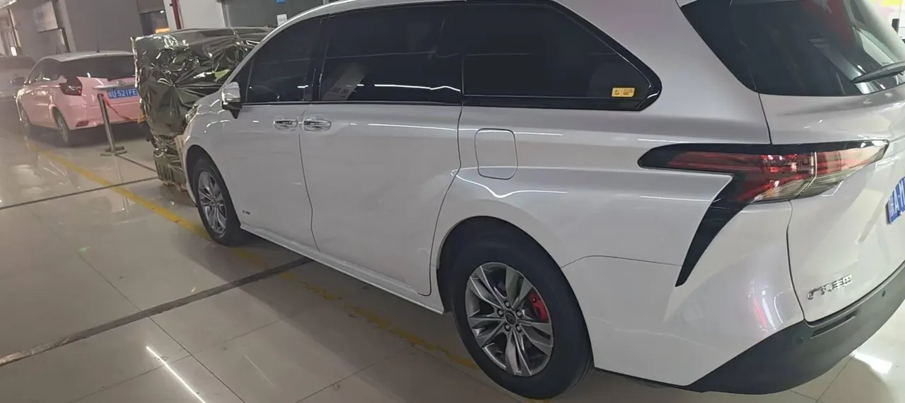 Toyota 2024 Sana 2.5 Stepless Comfort Edition Automatic Gear 2