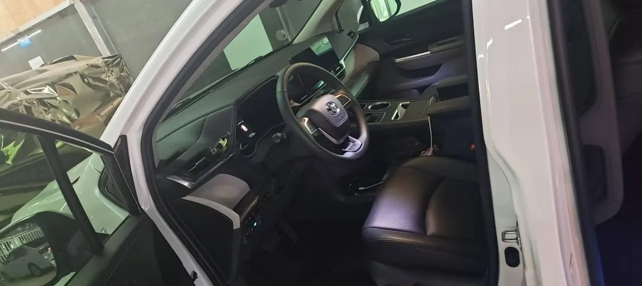 Toyota 2024 Sana 2.5 Stepless Comfort Edition Automatic Gear 3